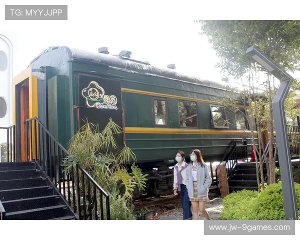 列车旅行中最有趣的互动游戏推荐让旅途更加精彩的十种玩法